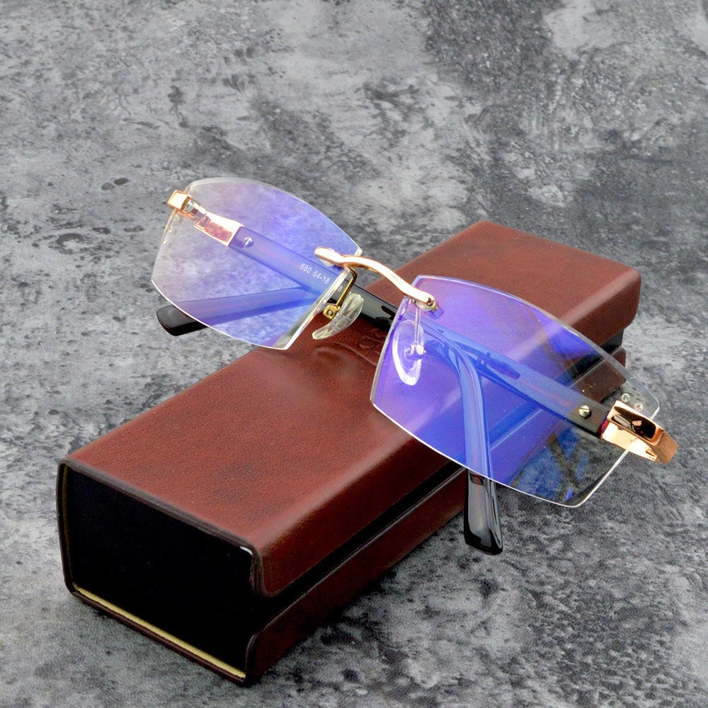 ✨Sapphire high hardness✨Anti blue progressive Far And Near Dual-Use  Presbyopic Glasses